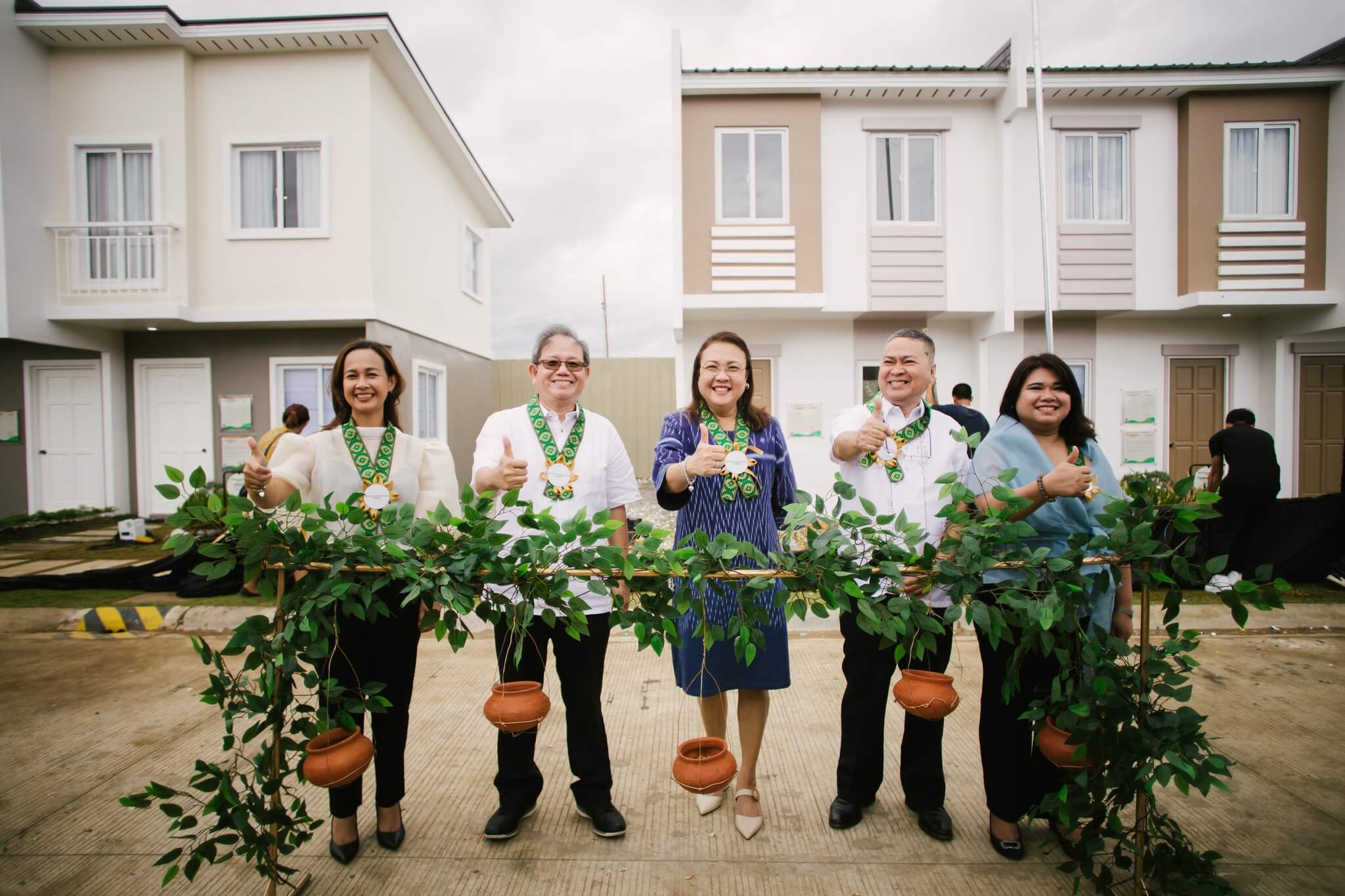 4026157447493916572325875921452348733163053n-1