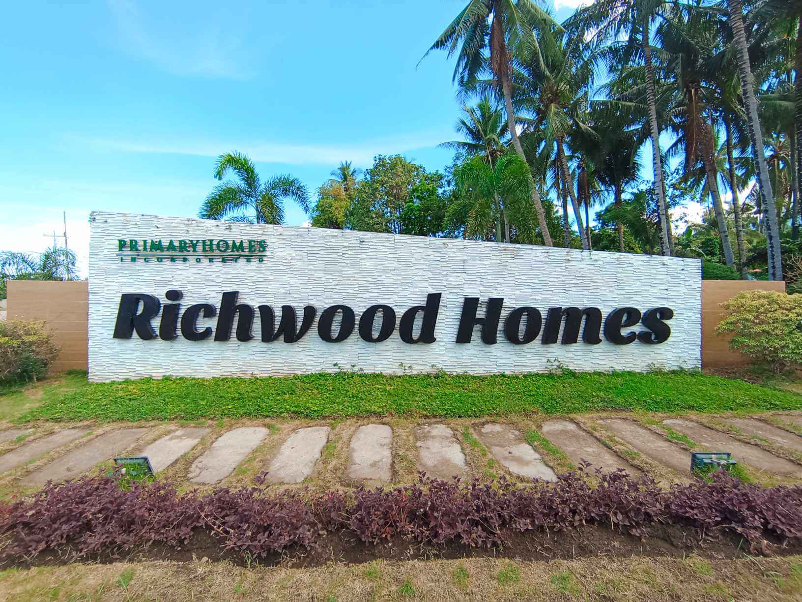 Richwood Homes Negros Signage