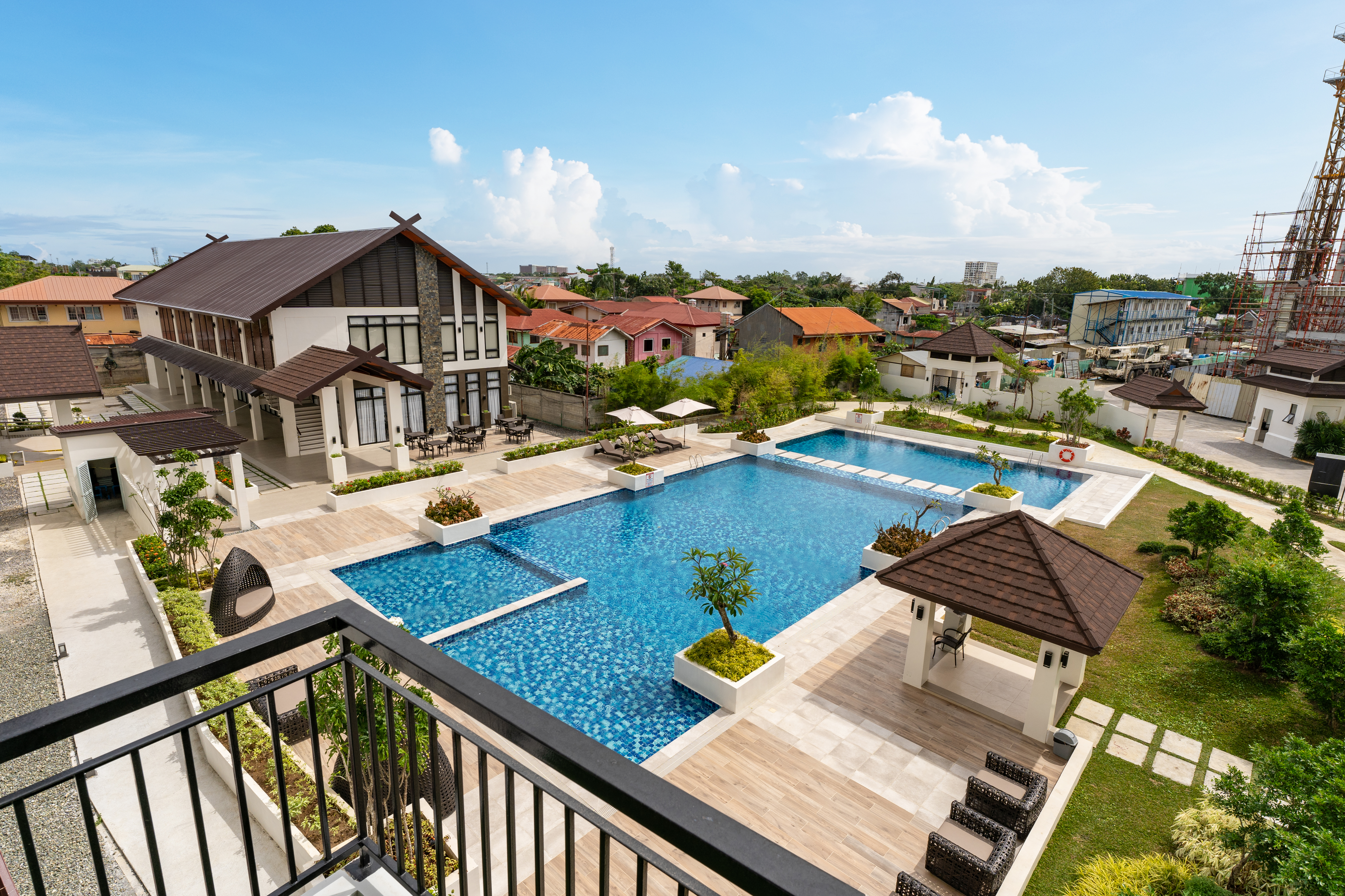 Balcony-View-of-Royal-Oceancrest-Mactan-Amenities